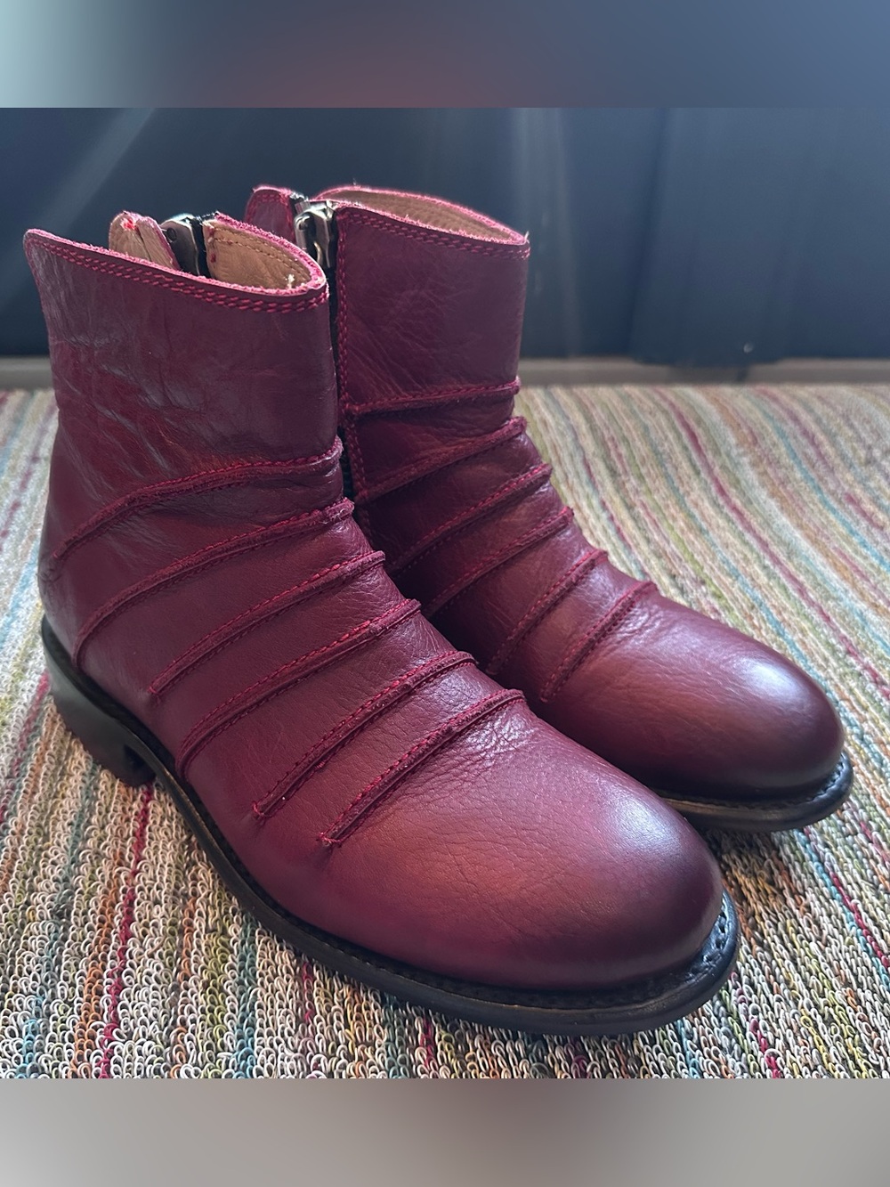 Fluevog LIKE NEW Living 2.0 Beauvoir burgundy leather ruched zip ankle bootie-7